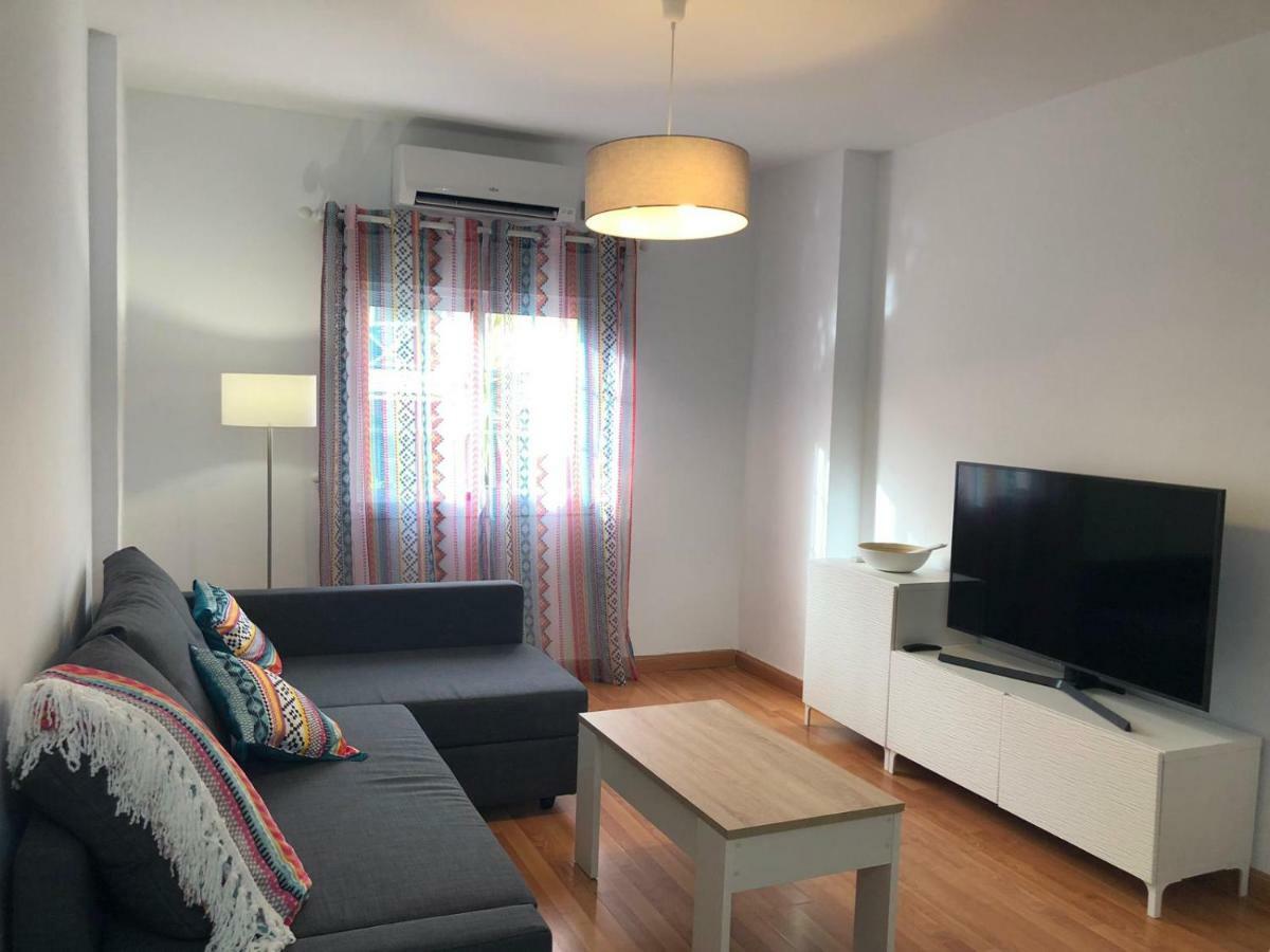 Apartament Charles White&Sweet - Ozonization Included - Ozonizacion Incluida Apartment Benalmadena Bagian luar foto